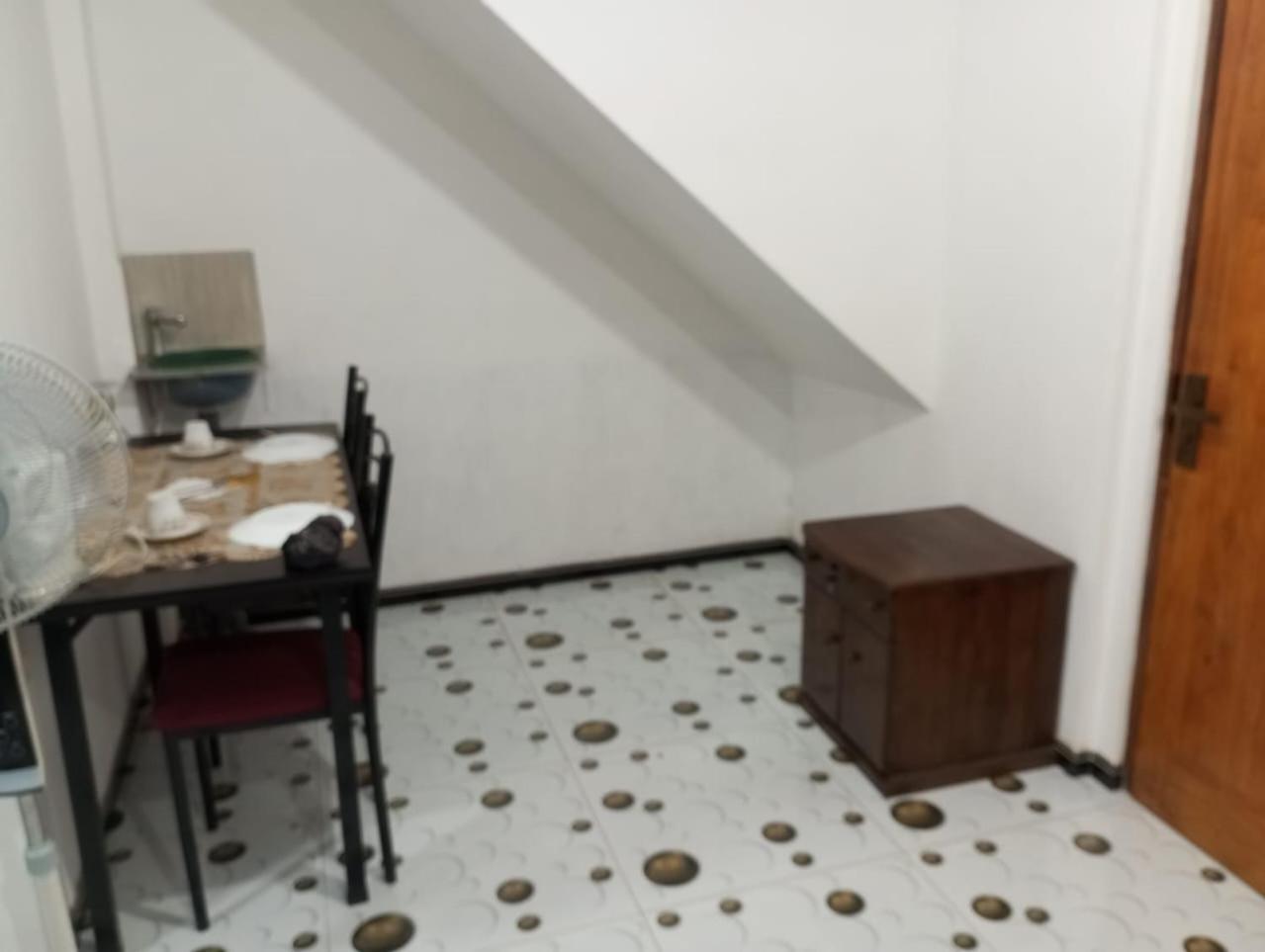 Relax Home Rambukkana Екстериор снимка