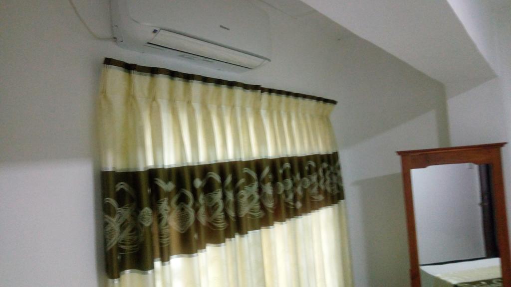 Relax Home Rambukkana Екстериор снимка