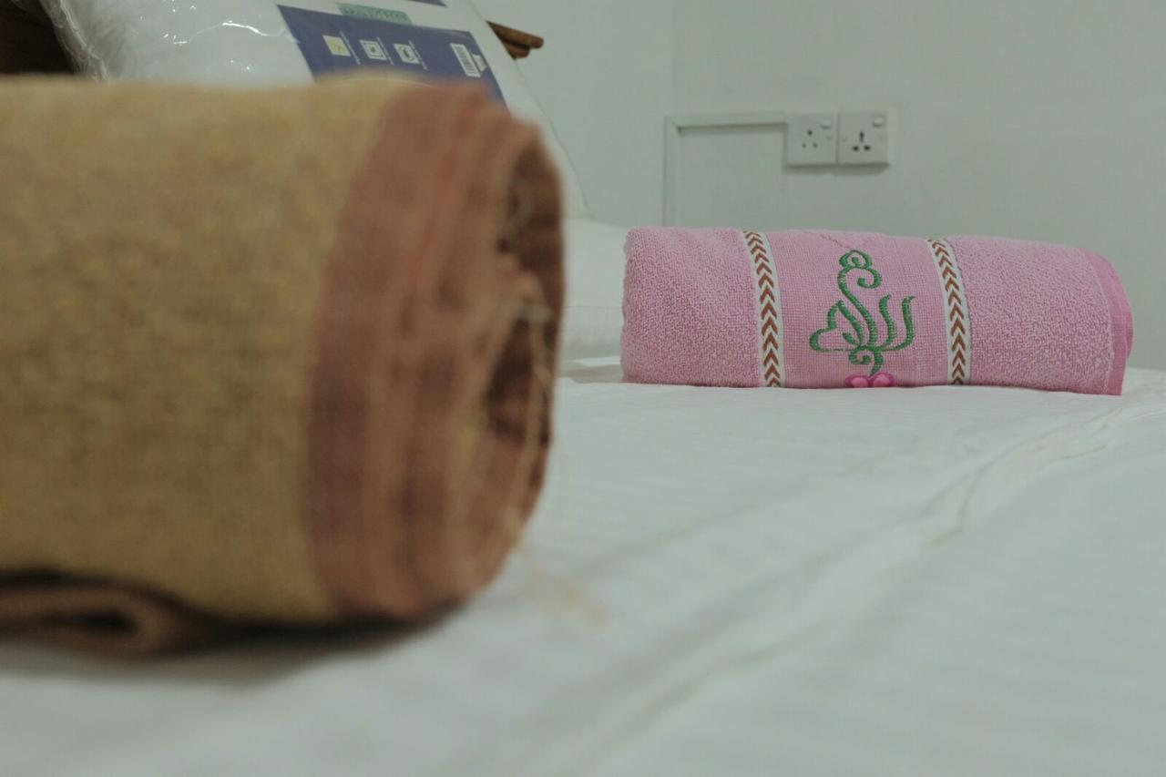 Relax Home Rambukkana Екстериор снимка